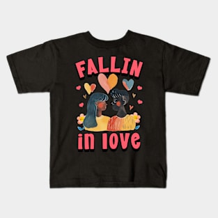 Fallin in love Kids T-Shirt